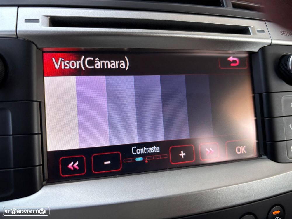 Toyota Verso 2.0 D-4D Exclusive+GPS - 37