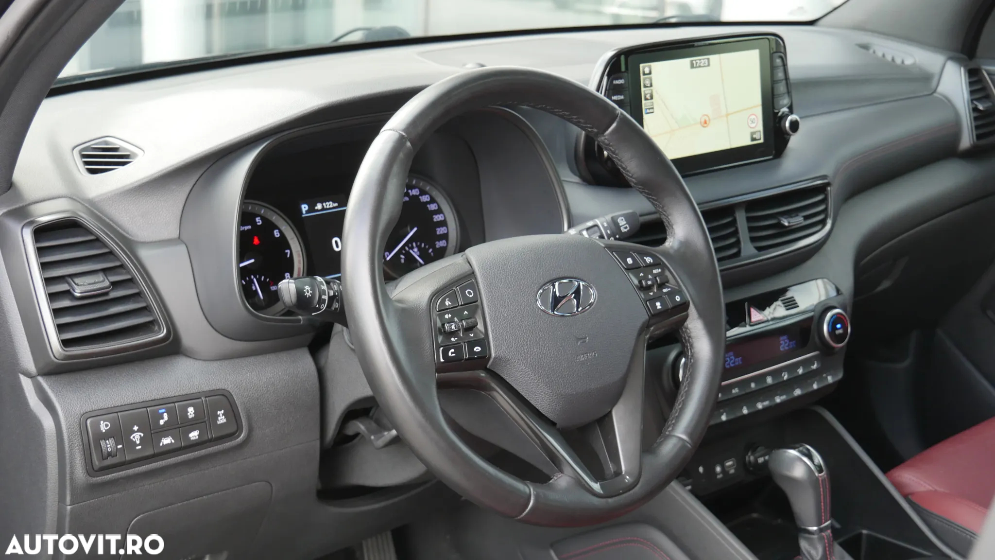 Hyundai Tucson 1.6 GDI 4WD DCT Premium - 2