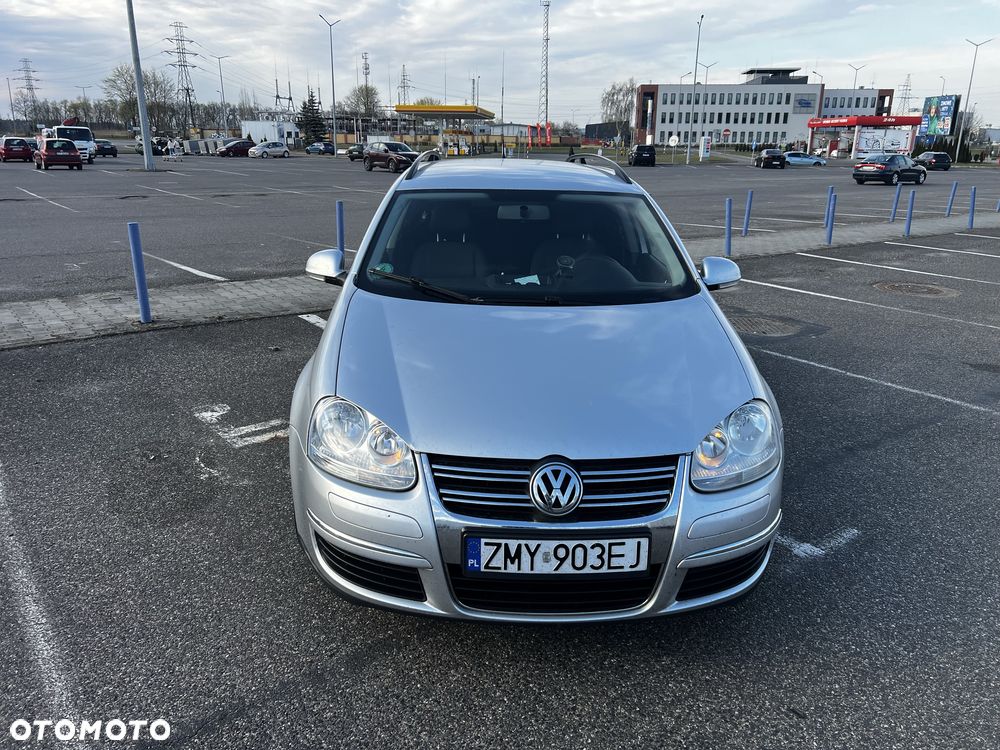 Volkswagen Golf - 3