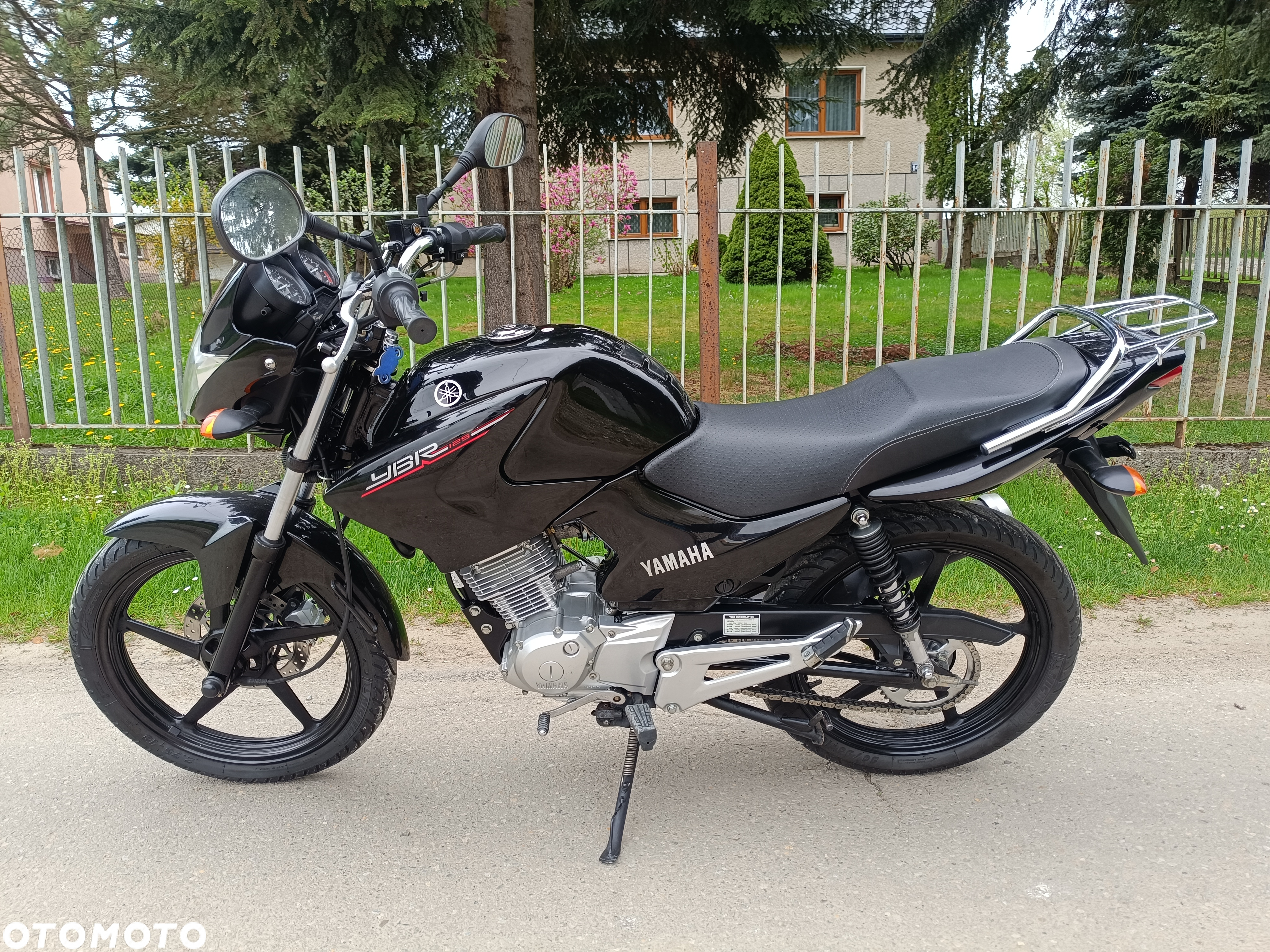 Yamaha YBR - 11