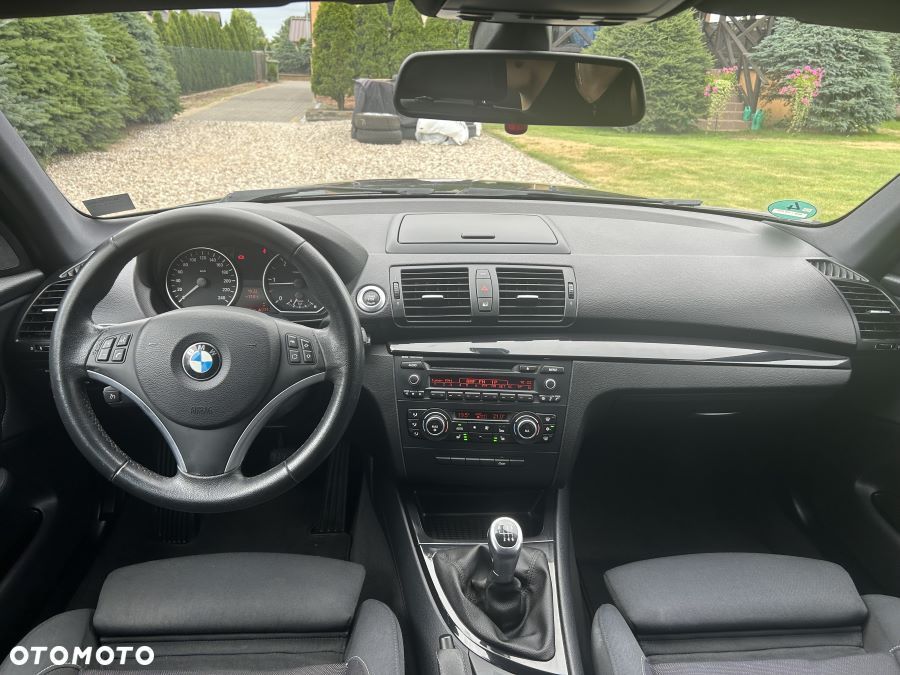 BMW Seria 1 118d DPF Edition Sport - 24