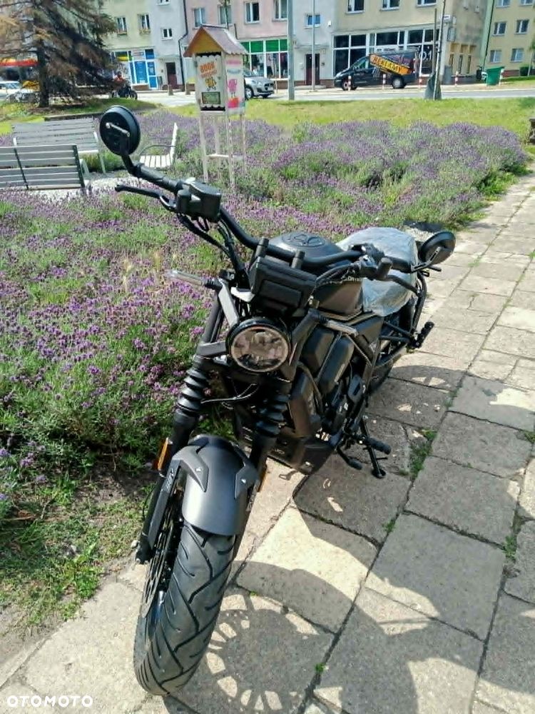 Zontes 125C - 11