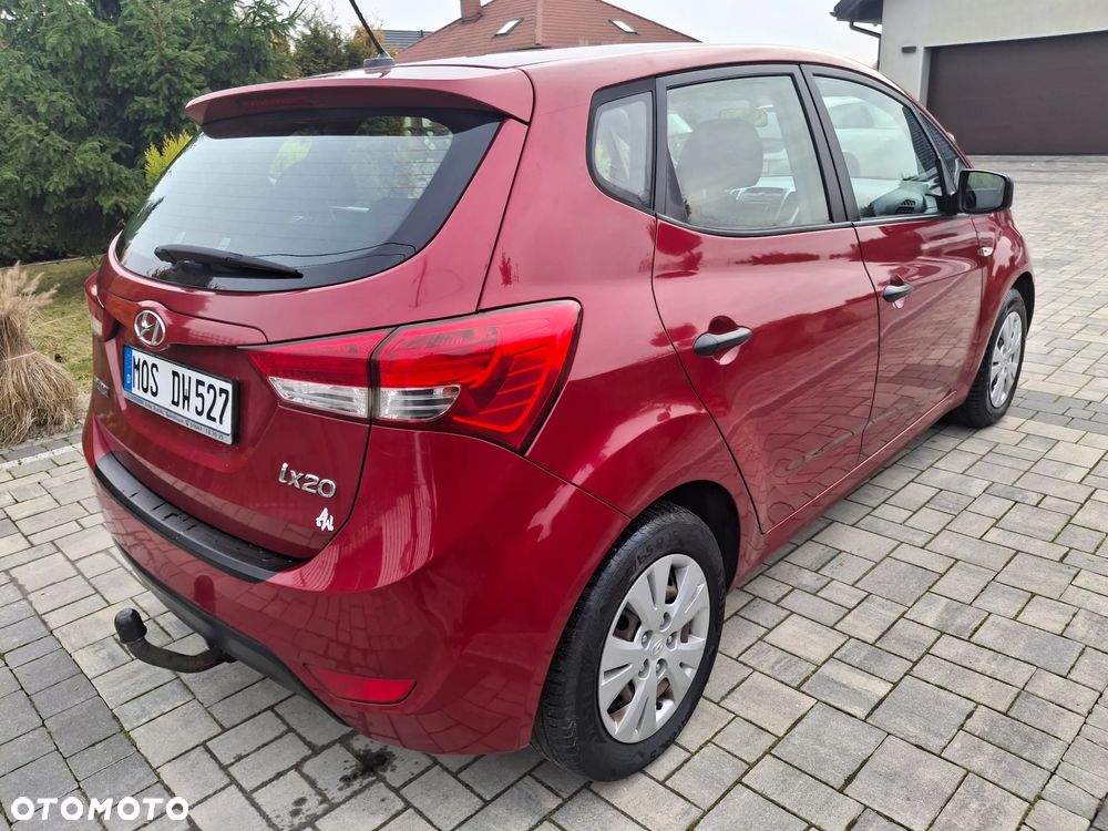 Hyundai ix20 - 10