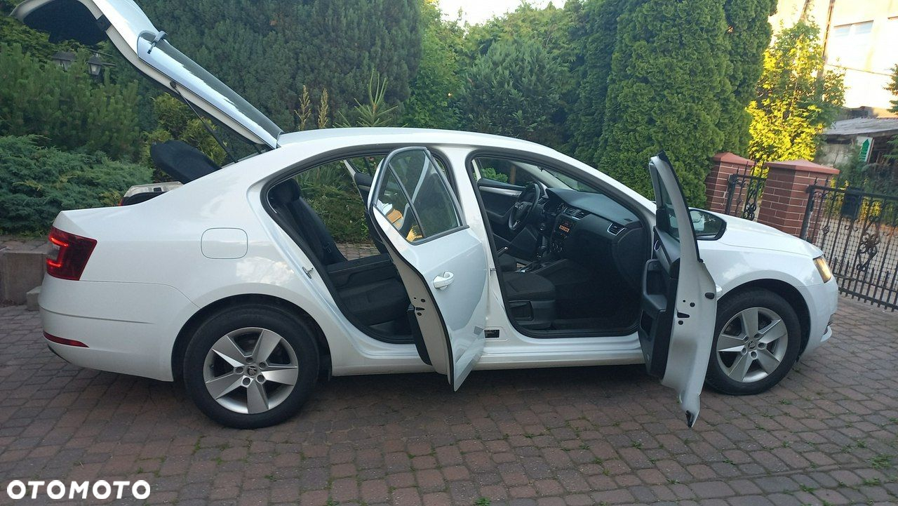 Skoda Octavia 1.5 TSI ACT Ambition DSG - 8