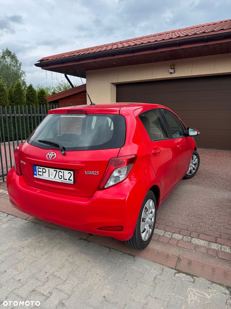 Toyota Yaris - 7