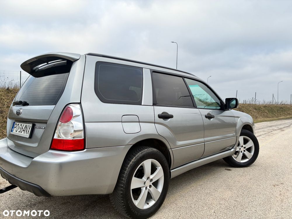 Subaru Forester 2.0 X - 8
