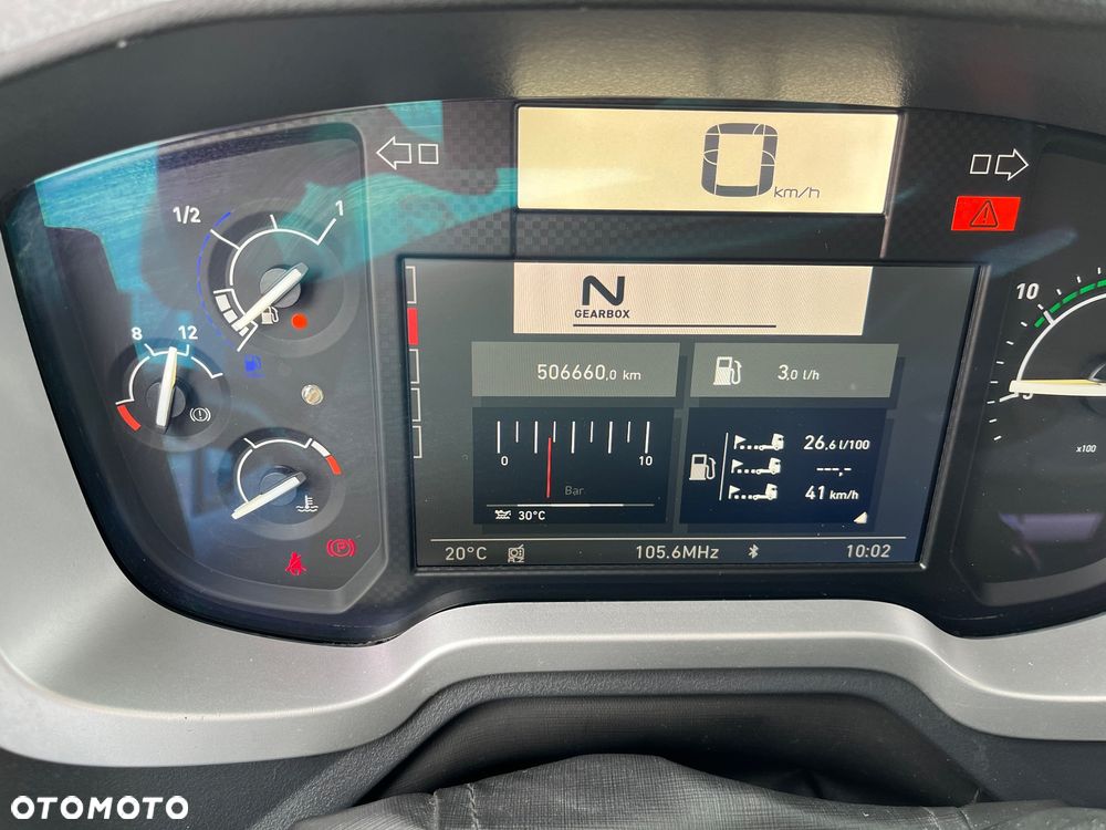 Renault T440 Sleeper Cab ADR - 14