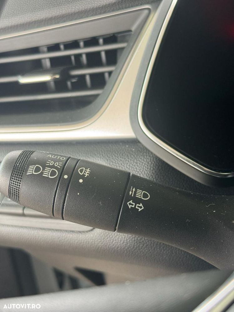 Renault Captur 160 EDC MHEV Techno - 15