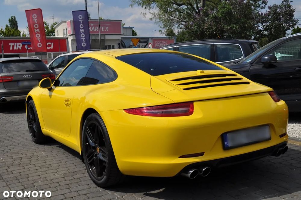 Porsche 911 Carrera S 50 Jahre - 11