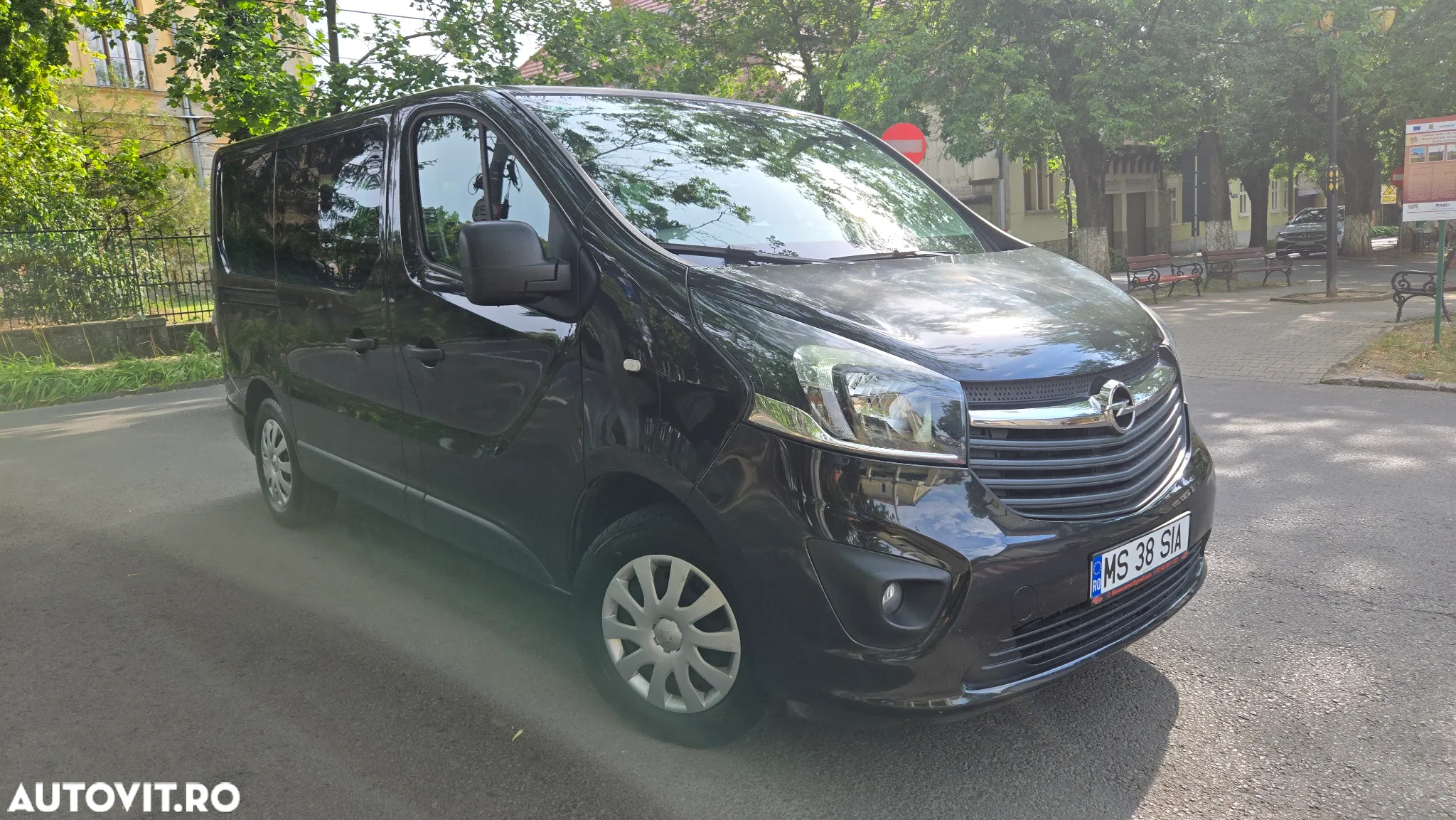 Opel Vivaro 1.6 D (CDTI) L2H1 S&S - 3