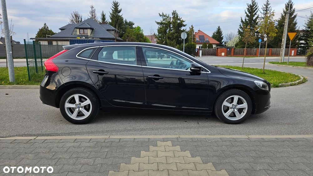 Volvo V40 D4 Momentum - 5