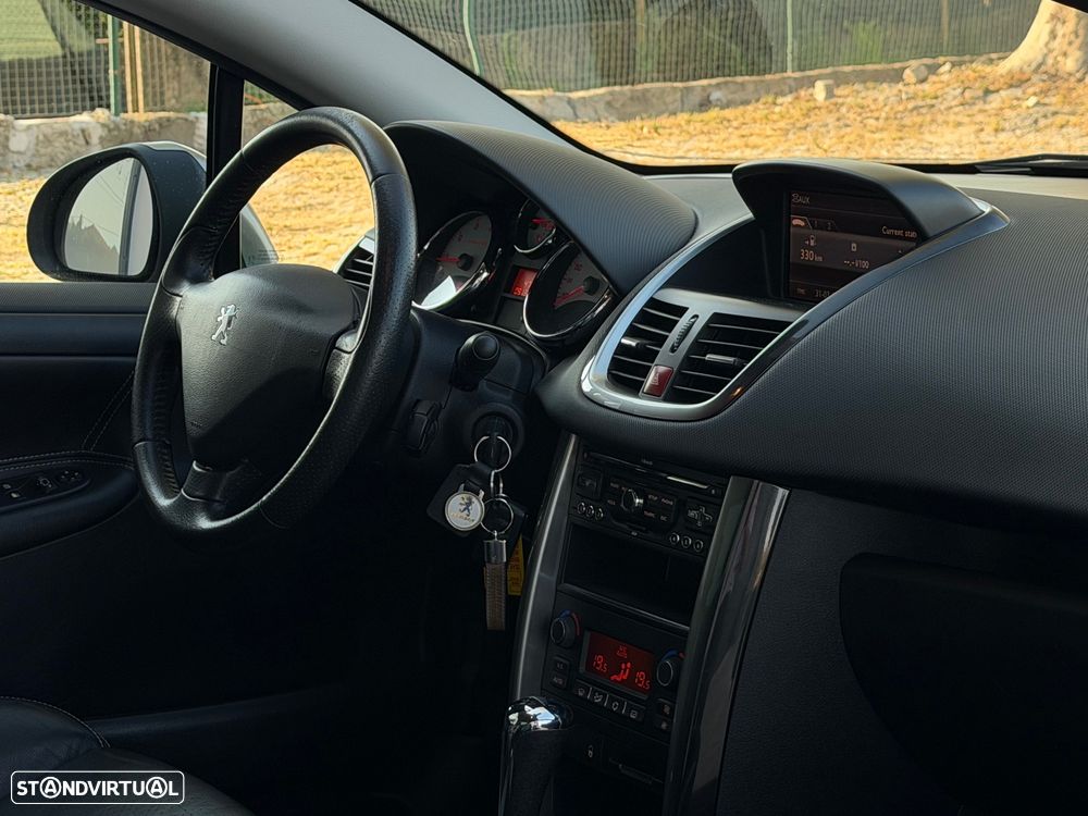 Peugeot 207 CC 120 VTi Auto Allure - 6