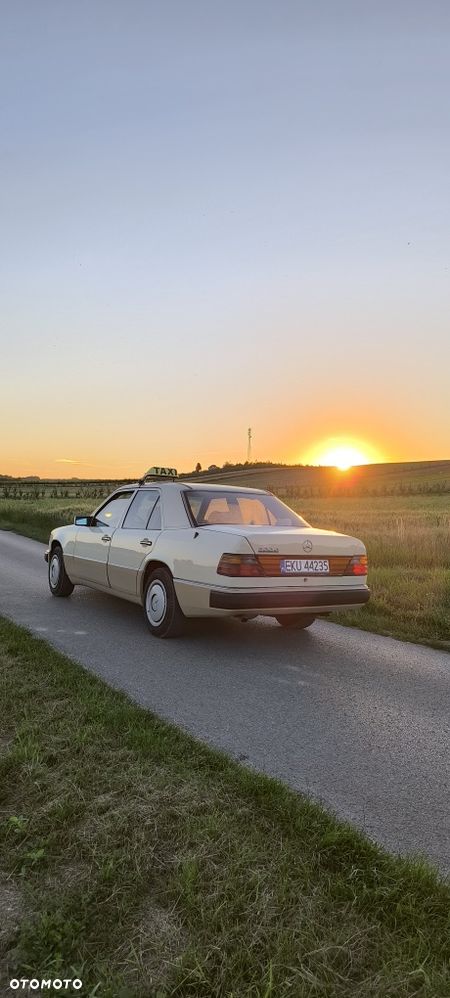 Mercedes-Benz W124 (1984-1993) - 3