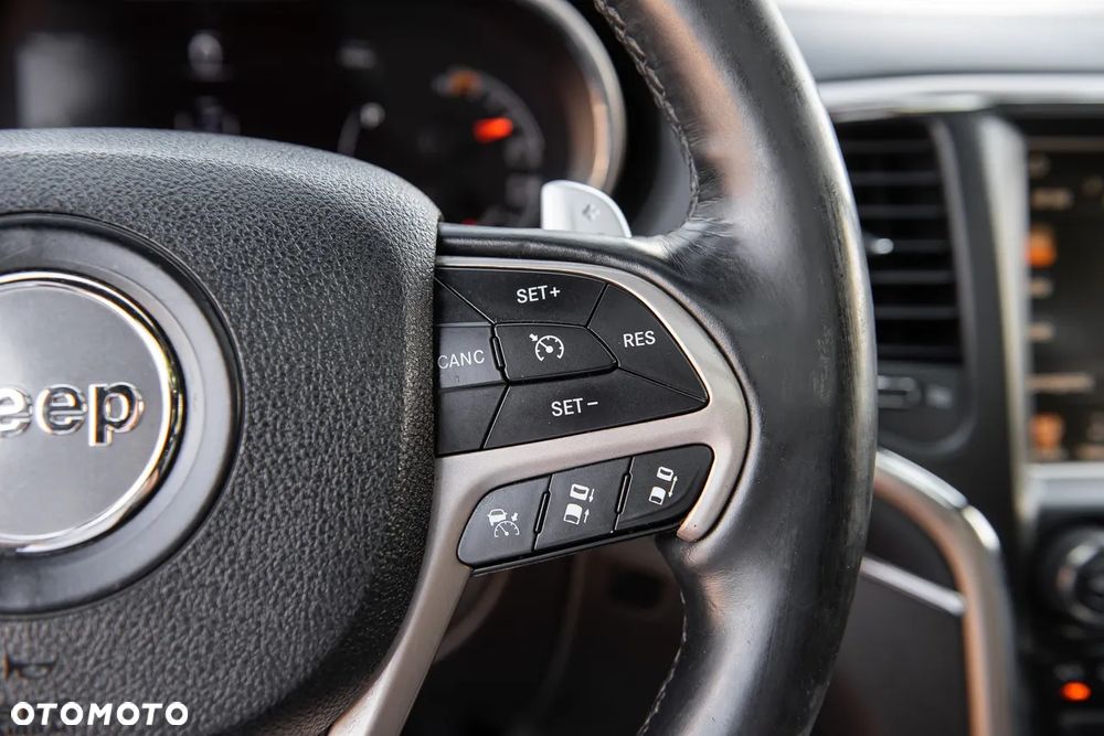 Jeep Grand Cherokee 3.0I Multijet Summit - 24