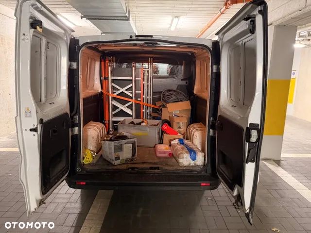Renault Trafic - 11