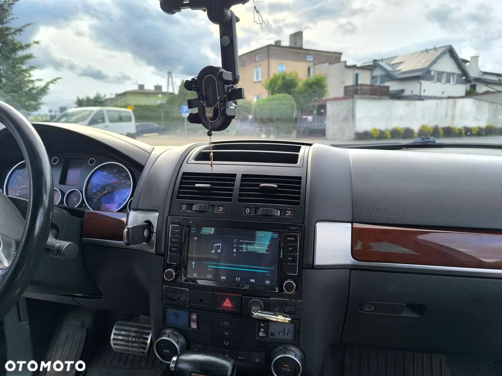 Volkswagen Touareg 4.2 V8 Tiptr - 9