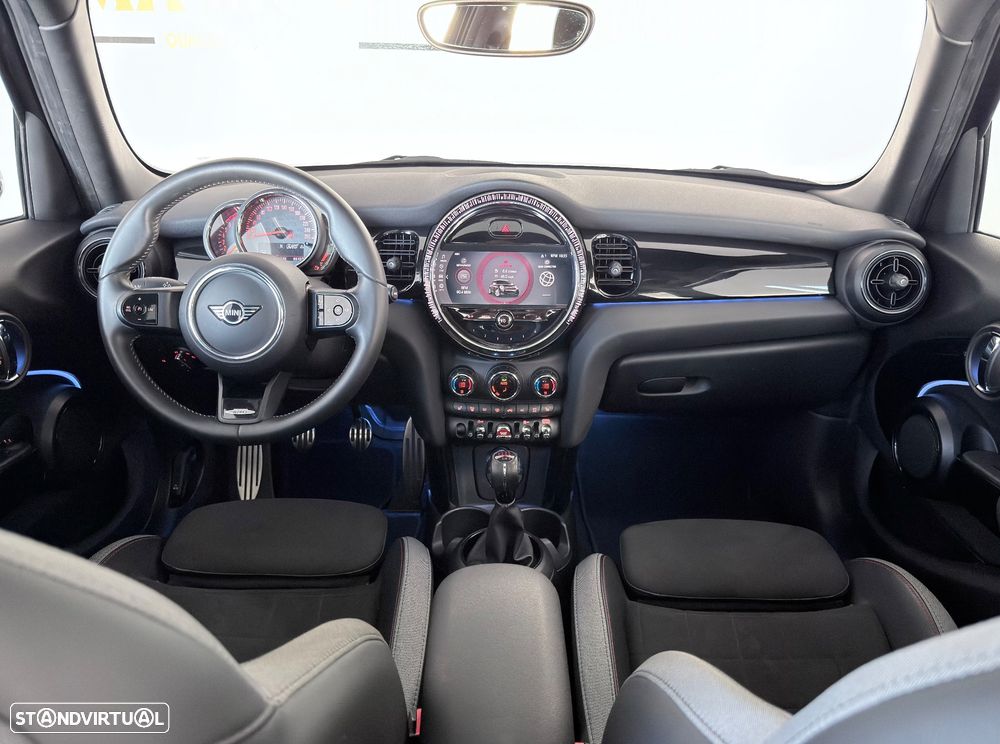 MINI 5 Portas Cooper JCW - 15