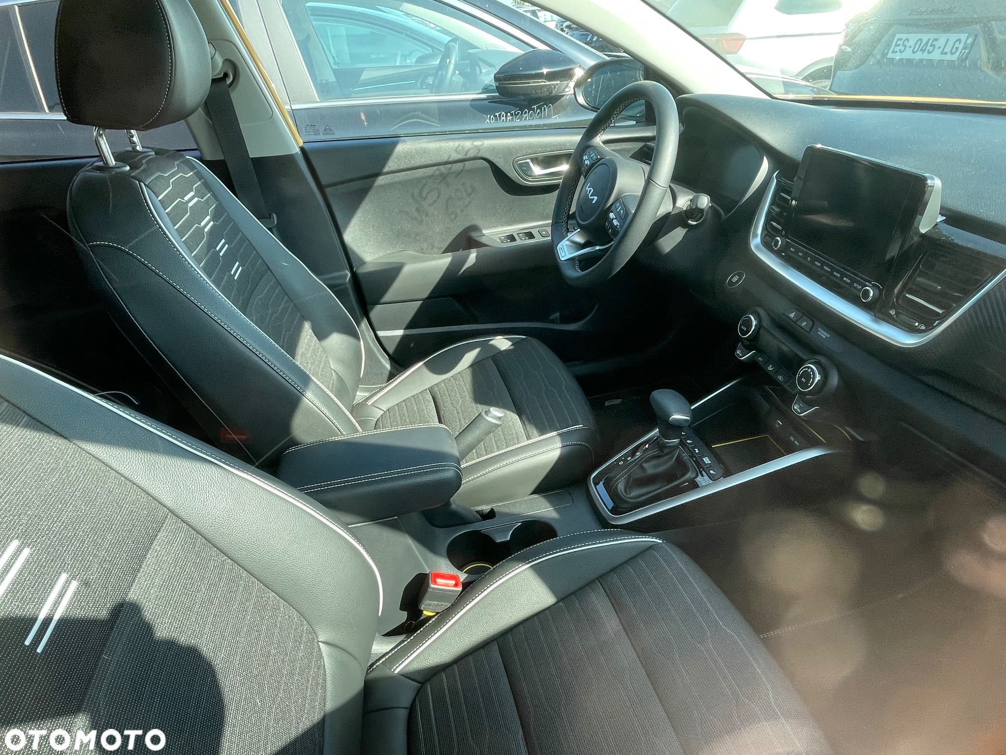 Kia Stonic - 5