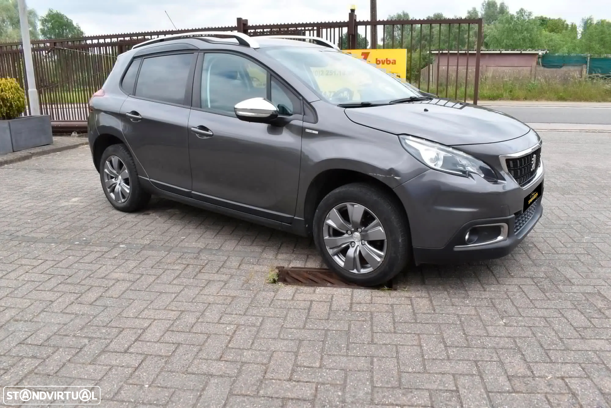 Peugeot 2008 1.2 PureTech Style - 2