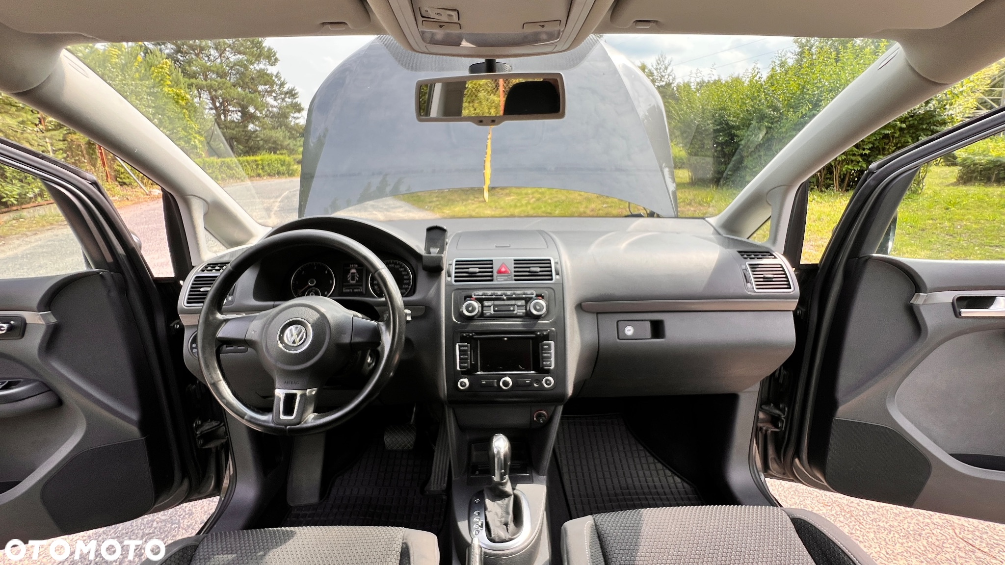 Volkswagen Touran 1.6 TDI DPF Comfortline DSG - 12
