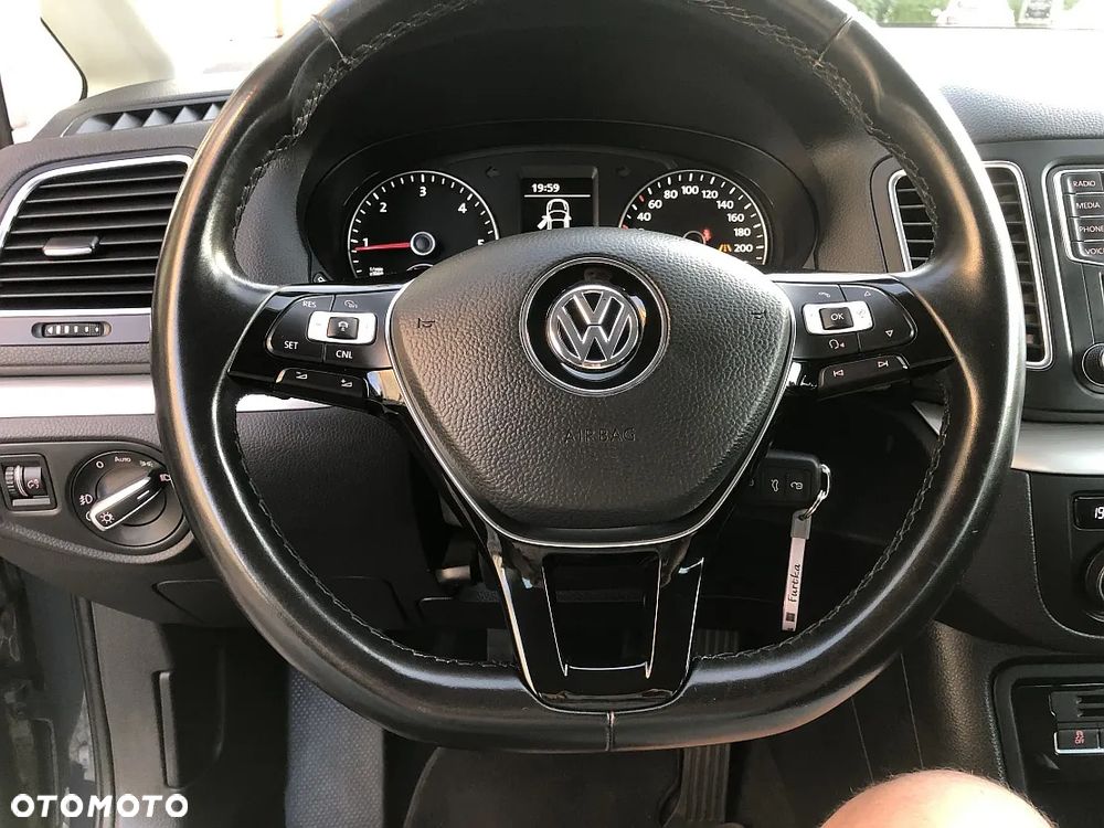 Volkswagen Sharan 2.0 TDI BMT 4Mot Highline - 17