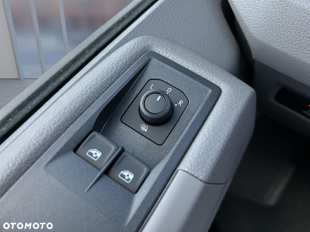 Volkswagen Crafter 35 Brygadówka/L4H3, 2.0 BiTDI 163KM, 4490mm, Wysoki dach, r.o. 4490 mm, manualna 6-biegowa - 30