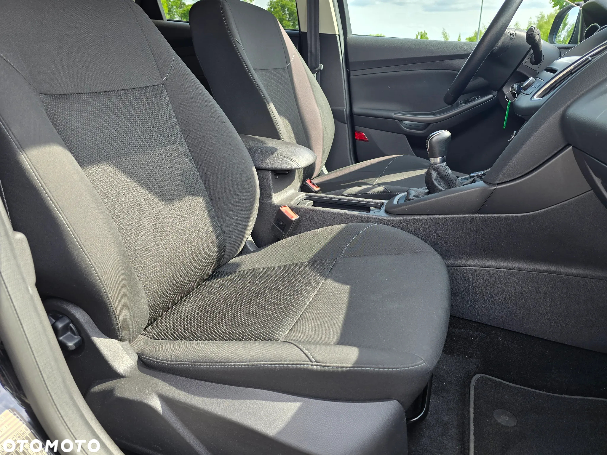 Ford Focus 1.0 EcoBoost Trend - 10