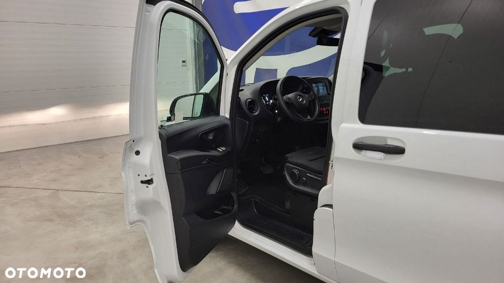 Mercedes-Benz Vito - 11