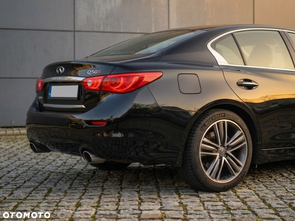 Infiniti Q50 Q50S Hybrid Sport Tech AWD - 3