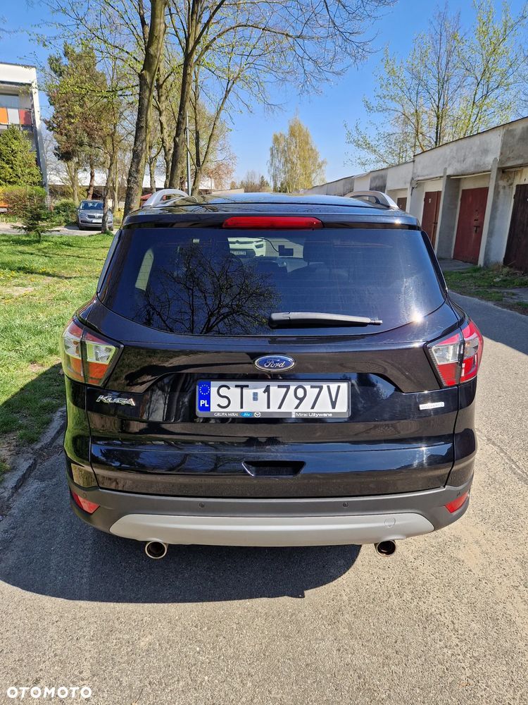 Ford Kuga 1.5 EcoBoost 2x4 Titanium - 6
