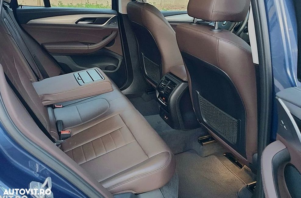 BMW X3 xDrive20d AT Luxury Line - 13