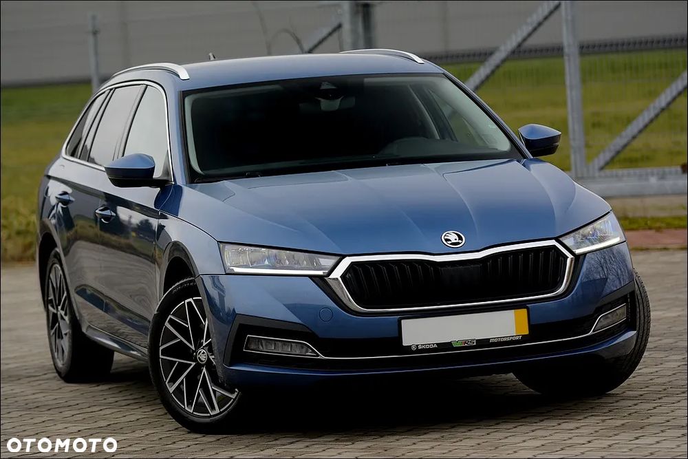 Skoda Octavia Combi 2.0 TDI DSG Ultimate - 2