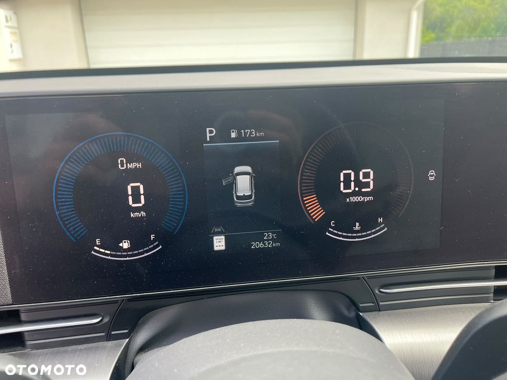 Hyundai Kona - 23