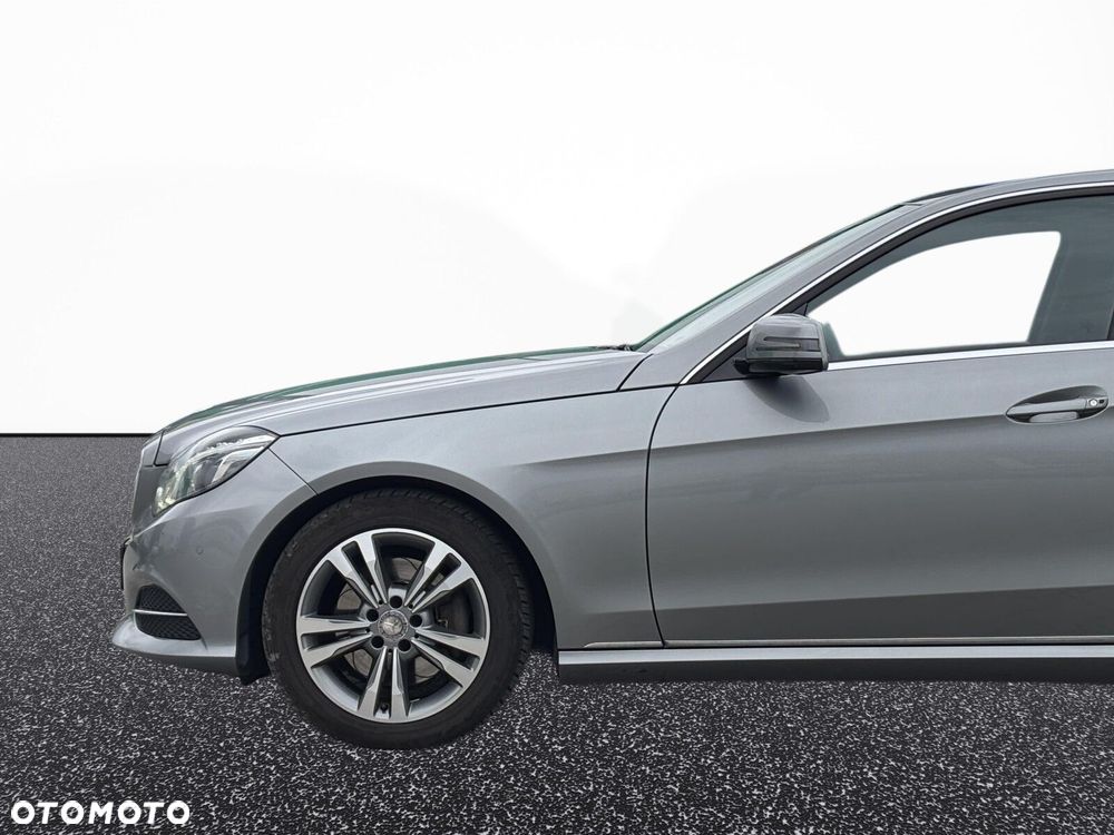 Mercedes-Benz Klasa E - 8