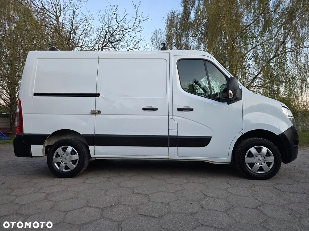 Nissan NV400 - 4