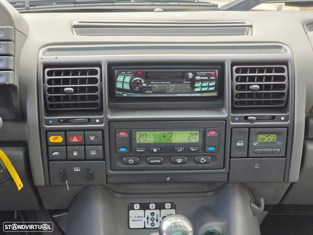 Land Rover Discovery TD5 SE - 9