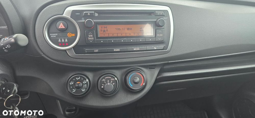 Toyota Yaris 1.0 VVT-i Life - 17