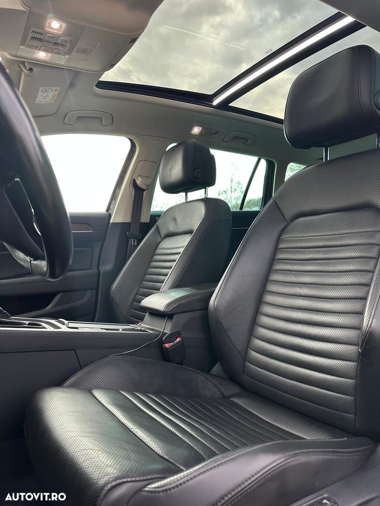 Volkswagen Passat 2.0 TDI DSG 4Motion Highline - 9