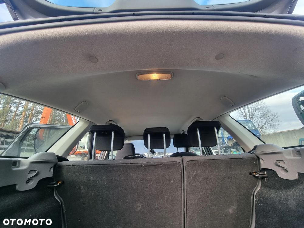 FORD FOCUS MK2 04-11 2009 r. LIFT 5D KOMBI podsufitka * - 1