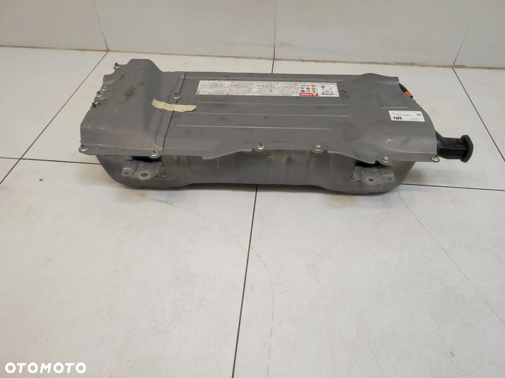 Bateria Toyota Yaris IV 4 1.5B hybryda - 3