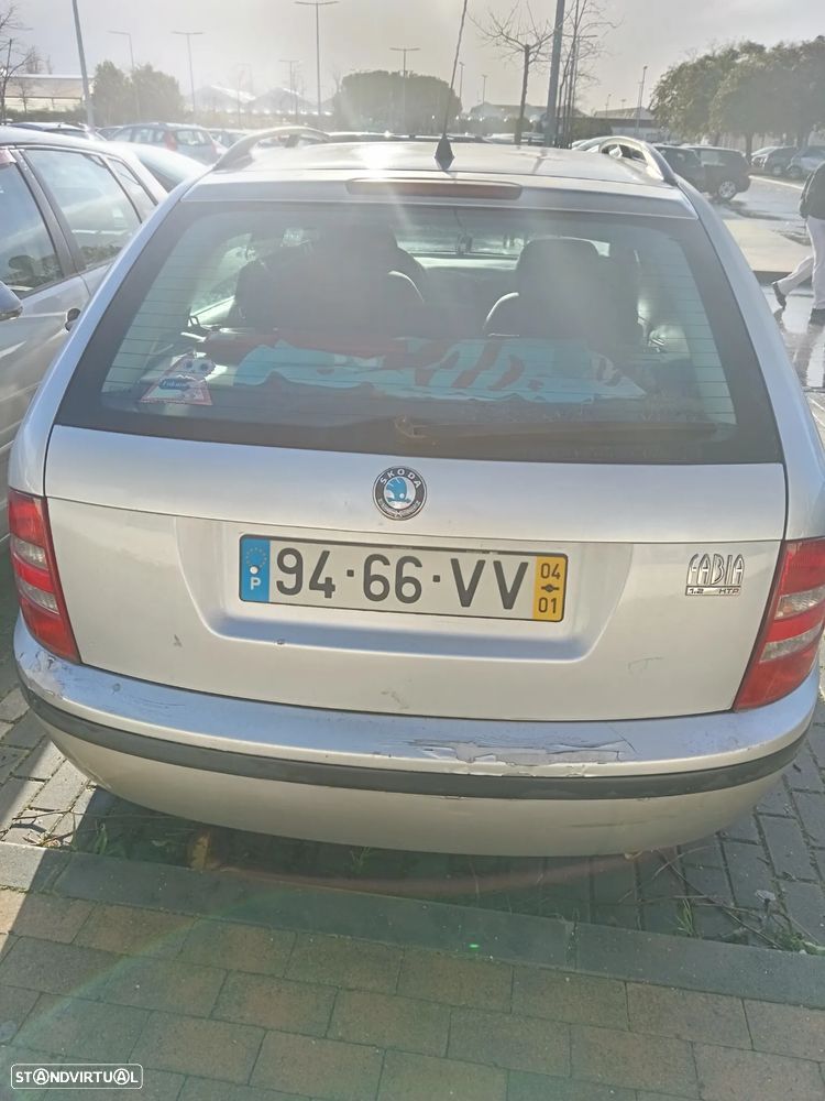 Skoda Fabia - 8