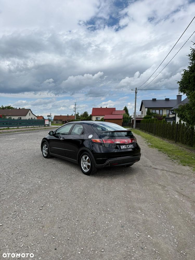 Honda Civic 1.8i-VTEC Sport - 12