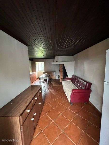 Casa de aldeia - 22 kms da cidade - Grande imagem: 2/12