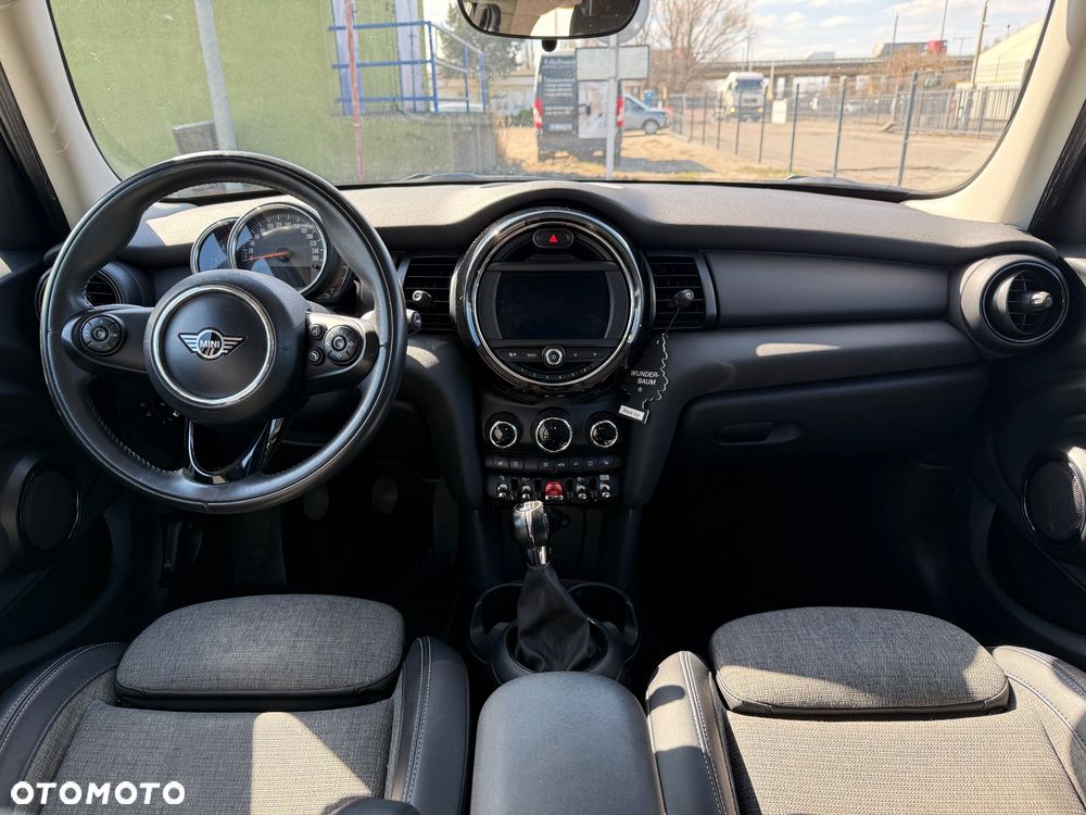MINI ONE - 10
