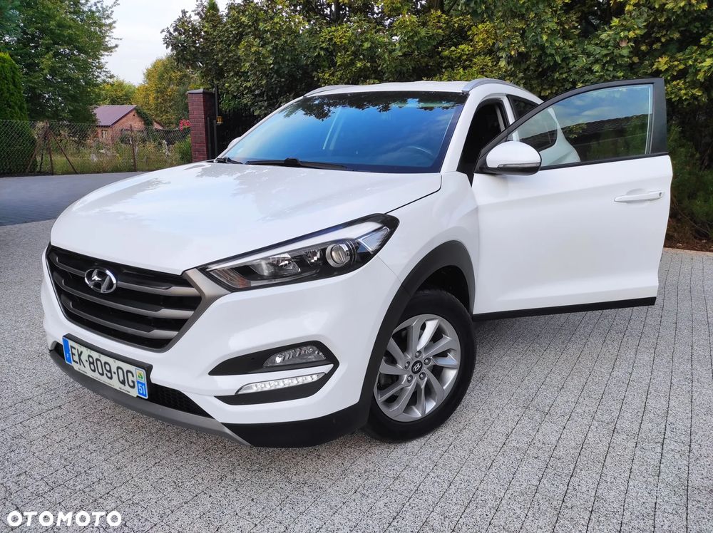 Hyundai Tucson 1.7 CRDI BlueDrive GO 2WD - 22