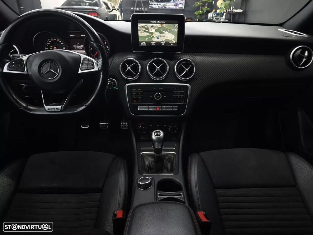 Mercedes-Benz A 180 d AMG Line - 22