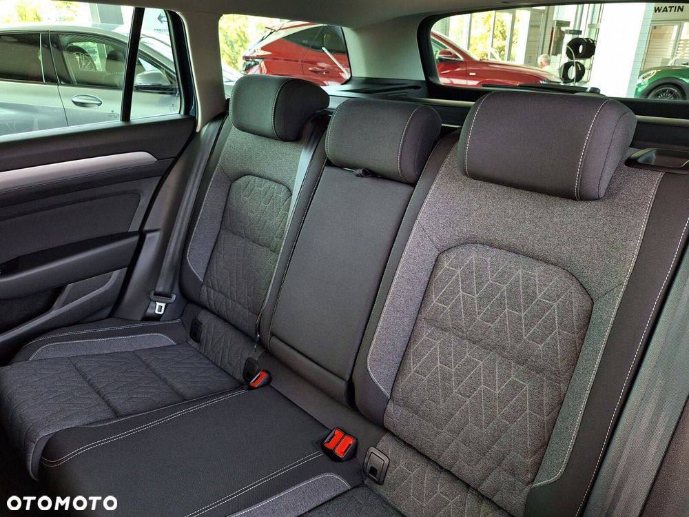Volkswagen Passat Variant 2.0 TDI EVO Business DSG - 13