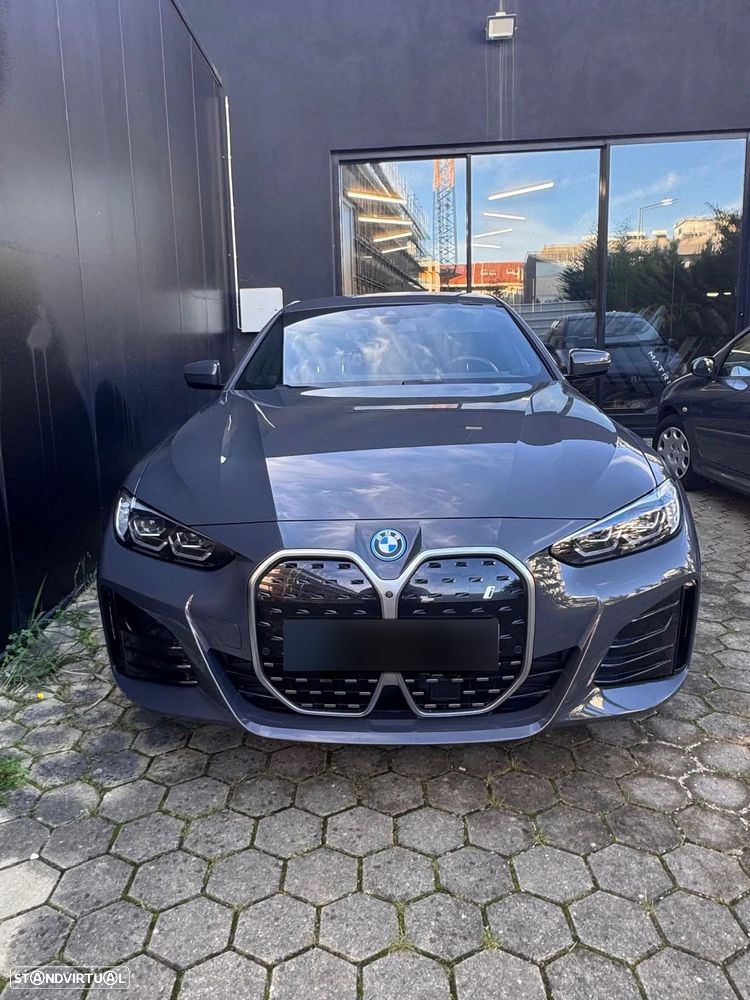 BMW i4 eDrive40 Pack Desportivo M - 2