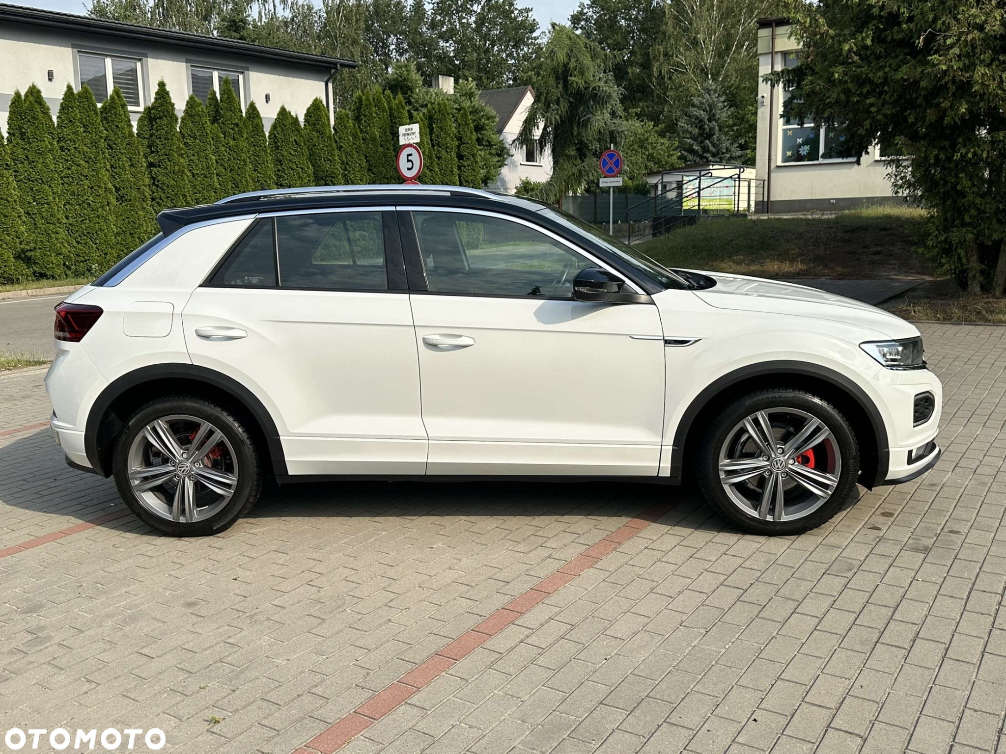 Volkswagen T-Roc - 5