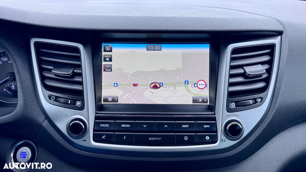 Hyundai Tucson blue 1.7 CRDi 2WD Style - 18